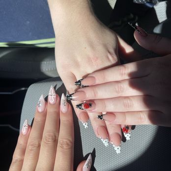Tiara Salon - Nail Salons Near Me - Rohnert Park, California Tiara Salon - Nail Salons Near Me - Rohnert Park, California