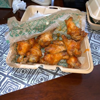 Wingstop - 9 drums and 1 wing. Fuck you pricks. 9 drums and 1 wing. WTF that's so foul. Buffalo Wild Wings has way better employees. It's sad. - Chicken Wings Near Me - Santa Maria, California
