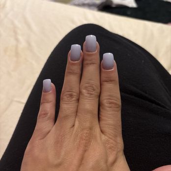 Sunny Lux Nails - Nails naturally finally growing! Andy is so patient and kind and has amazing attention to detail - Nail Technicians Near Me - Naples, Florida