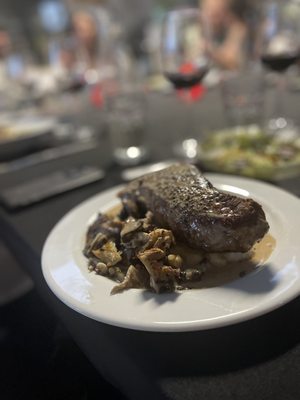 Juan Jasper Kitchen & Wine by null