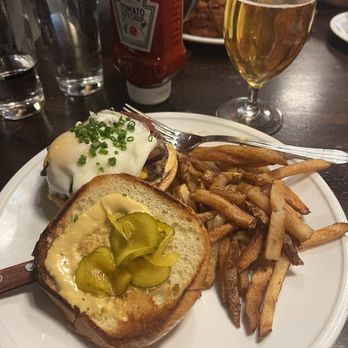 PULLMAN BAR & DINER - Updated July 2025 - 686 Photos & 712 Reviews - 17