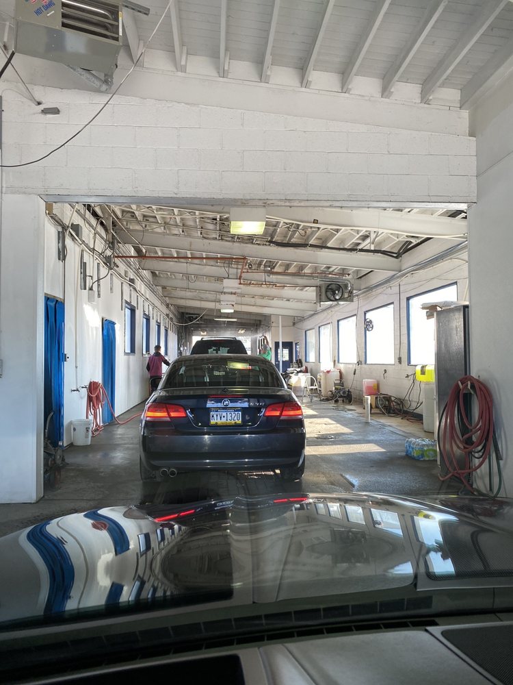 THE BOX HAND CAR WASH AT THE MARKET 12 Photos 850 Market St