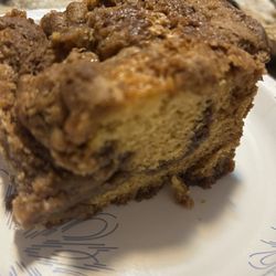 Cinnamon crumble cake