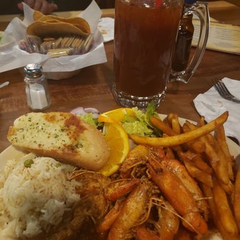 Mariscos La Costa - Seafood Near Me - Chicago, Illinois