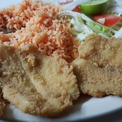Cocteleria Chapala - Filete sencillo con arroz