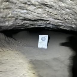 Lava River Cave - boooo...no exit...turn around Lava River Cave - boooo...no exit...turn around