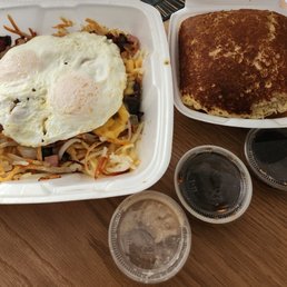 Colorado skillet with pancakes Colorado skillet with pancakes