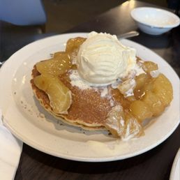 Apple Pie Pancakes