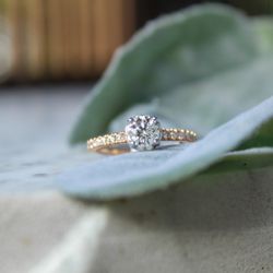 Need more sparkle? We perform ring cleanings and jewelry repair