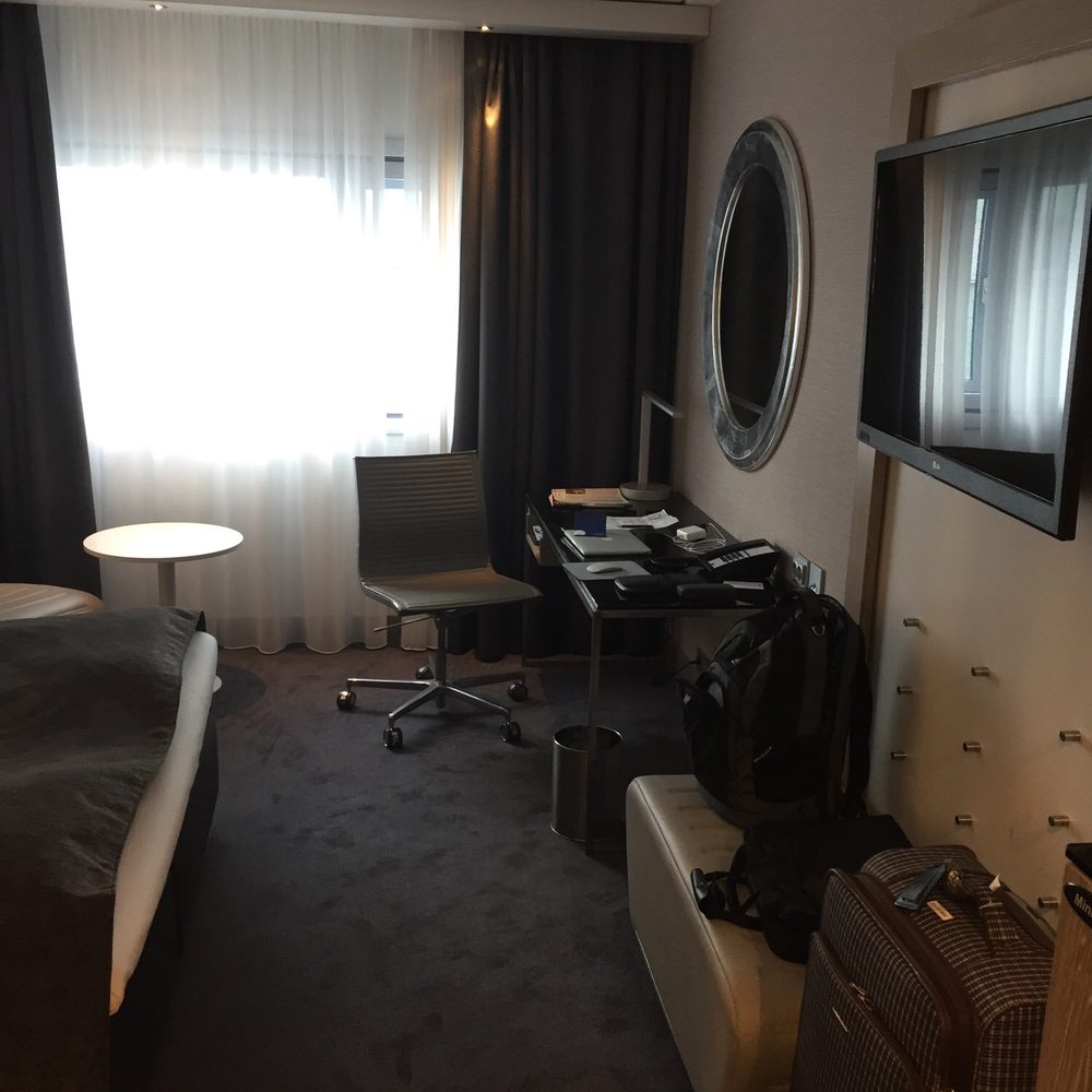 Radisson Blu Airport Hotel - Work space - Hotels Near Me - Gardermoen, 02 Radisson Blu Airport Hotel - Work space - Hotels Near Me - Gardermoen, 02