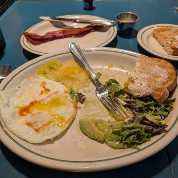 F/Sixteen - The Arizona breakfast - Diners Near Me - Scottsdale, Arizona F/Sixteen - The Arizona breakfast - Diners Near Me - Scottsdale, Arizona