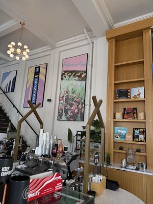 Hilltop Coffee + Kitchen - Inglewood by null