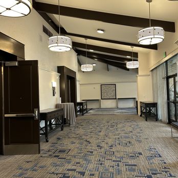 Santa Clara Marriott - Hallway - Hotels Near Me - Santa Clara, California Santa Clara Marriott - Hallway - Hotels Near Me - Santa Clara, California