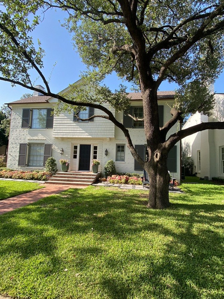 Slide of Bert Roofing