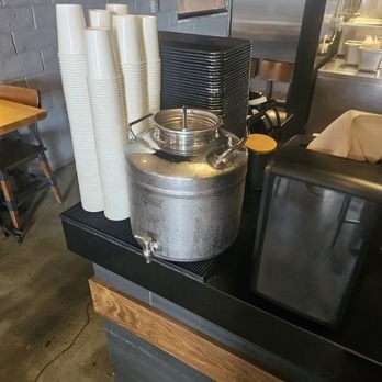 REDWHITE - Studio City - Ramen Near Me - Studio City, California REDWHITE - Studio City - Ramen Near Me - Studio City, California