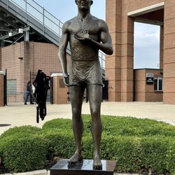 Jesse Owens Memorial Stadium - Jesse Owens statue