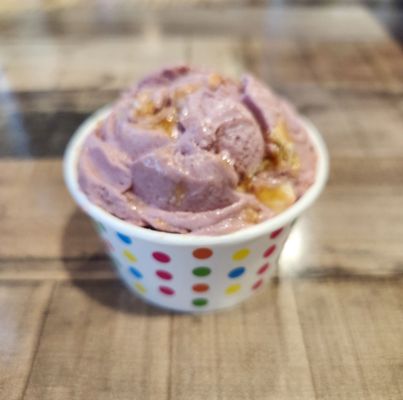 Scoops On Tap by null