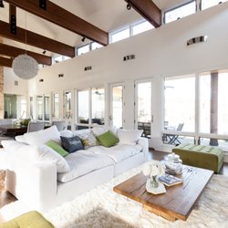 Living With Chic - Interior design. Interior designer. Home decor. Interior decor. Styling. Home styling. Interior design California. Living with chic.