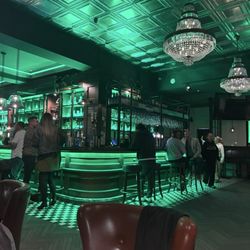 Northern Whig - Glowing bar