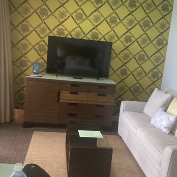Kaimana Beach Hotel - Hotels Near Me - Honolulu, Hawaii Kaimana Beach Hotel - Hotels Near Me - Honolulu, Hawaii
