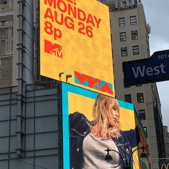 Macy's - Across the street Huge Double Decker video screens with ads for The VMA's & Taylor. The largest Macy's Midtown West W 34th St. NYC 08/2019 - Department Stores Near Me - New York, New York Macy's - Across the street Huge Double Decker video screens with ads for The VMA's & Taylor. The largest Macy's Midtown West W 34th St. NYC 08/2019 - Department Stores Near Me - New York, New York