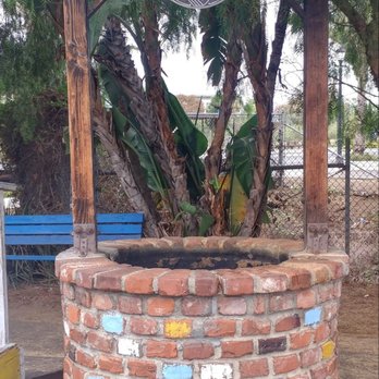Pepper Tree Frosty - Ice Cream & Frozen Yogurt Near Me - Vista, California Pepper Tree Frosty - Ice Cream & Frozen Yogurt Near Me - Vista, California