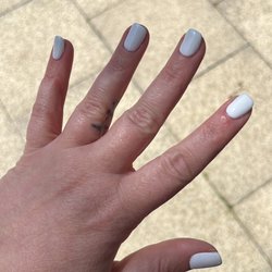 Beauty Box Nail Bar - Gel manicure with extensions