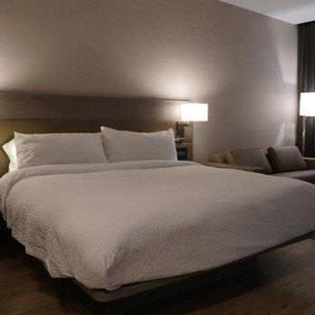 AC Hotel Columbus Dublin - King Bed with river view - Hotels Near Me - Dublin, Ohio
