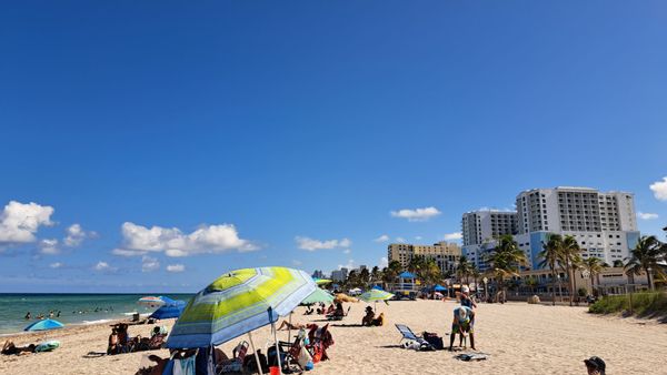 Hollywood Beach by null