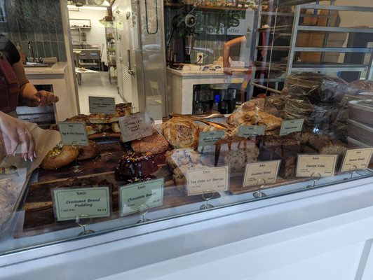 Yuki's Coffee & Bakery by null