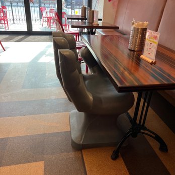Spitz - Billings - Hand chair - Mediterranean Near Me - Billings, Montana Spitz - Billings - Hand chair - Mediterranean Near Me - Billings, Montana