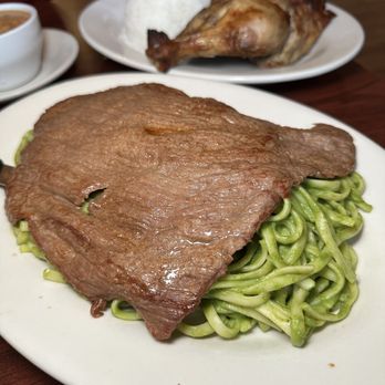Pollos A La Brasa - Tallarin Verde Con Bistec - Peruvian Near Me - New London, Connecticut Pollos A La Brasa - Tallarin Verde Con Bistec - Peruvian Near Me - New London, Connecticut