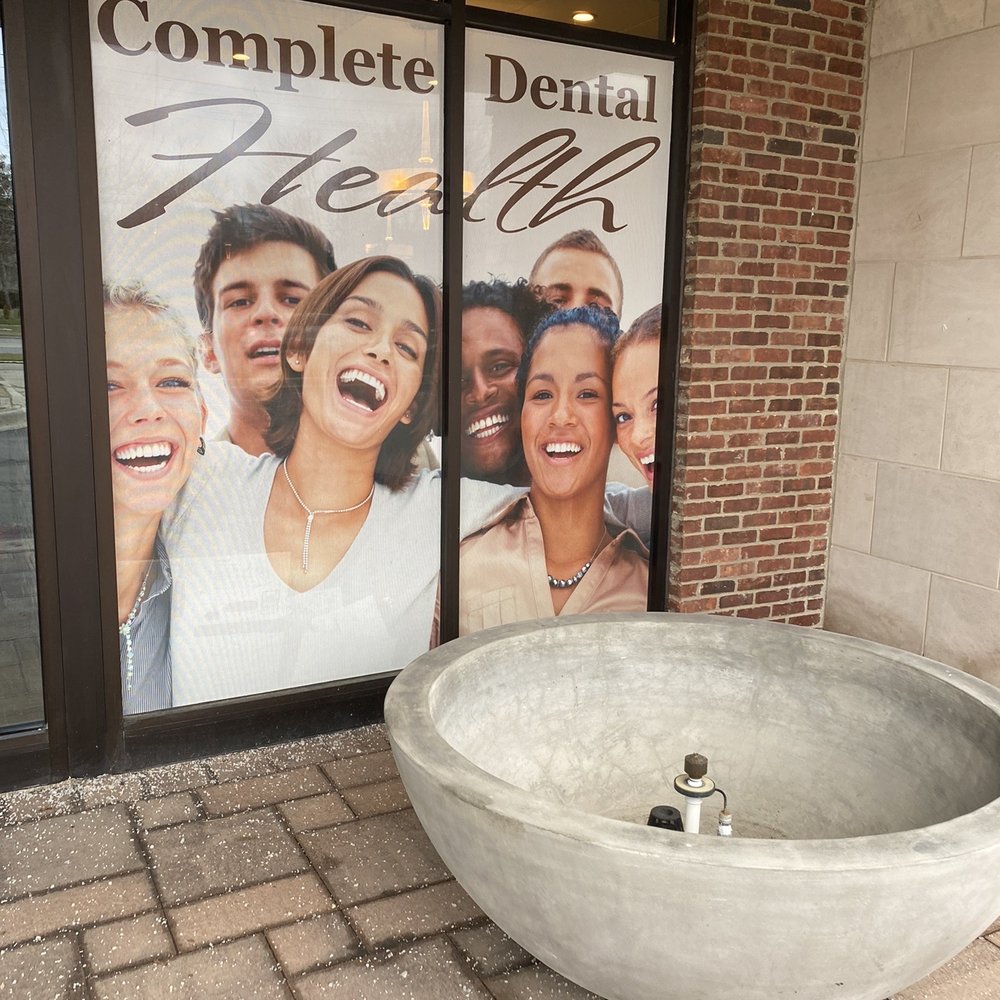 Contemporary Dentistry - Canton - Sign - Cosmetic Dentists Near Me - Canton, Michigan