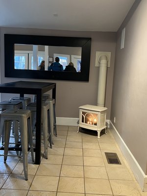 Newsome Harlow by null