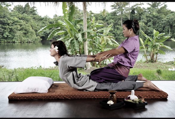 Pranee - Thai Massage Spa by null