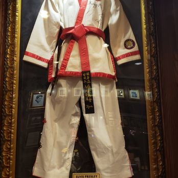 Hard Rock Cafe - American Near Me - Orlando, Florida Hard Rock Cafe - American Near Me - Orlando, Florida