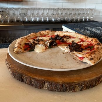 Verde - Funghi di Bosco Pizza - Pizza Near Me - Baltimore, Maryland Verde - Funghi di Bosco Pizza - Pizza Near Me - Baltimore, Maryland