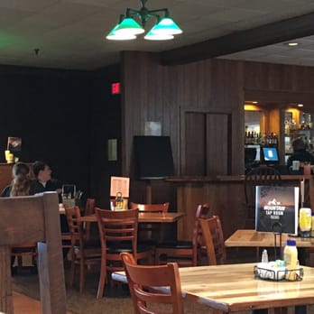 Skyland Mountain Tap Room - Bars Near Me - Luray, Virginia