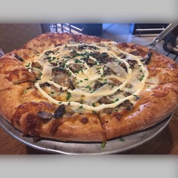 Mellow Mushroom Paducah - Pizza Near Me - Paducah, Kentucky Mellow Mushroom Paducah - Pizza Near Me - Paducah, Kentucky