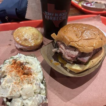 Terry Black's Barbecue - Brisket sandwich potatoe salad corn bread - Barbeque Near Me - Austin, Texas Terry Black's Barbecue - Brisket sandwich potatoe salad corn bread - Barbeque Near Me - Austin, Texas