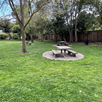 Marymeade Park - Playgrounds Near Me - Los Altos, California