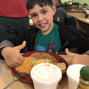 Maria's Restaurant - Tacos platter - Mexican Near Me - Goodland, Kansas
