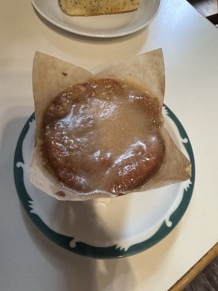 Midnight Oil Coffee House Logo