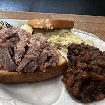Dave Poe's BBQ - Brisket sandwich - Barbeque Near Me - Marietta, Georgia Dave Poe's BBQ - Brisket sandwich - Barbeque Near Me - Marietta, Georgia
