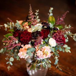 Garden of Eden Flowers & Gifts
