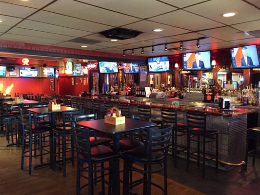 Misfits Sports Bar And Grill by null