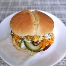 Harvey's - Harvey's - Original Burger, it's beautiful thing. More juicy and flavourful than I recalled.