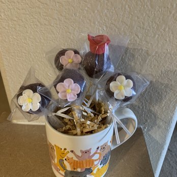 Karina’s Cake Pops - Mother's Day custom order cake pop mug! - Bakeries Near Me Karina’s Cake Pops - Mother's Day custom order cake pop mug! - Bakeries Near Me