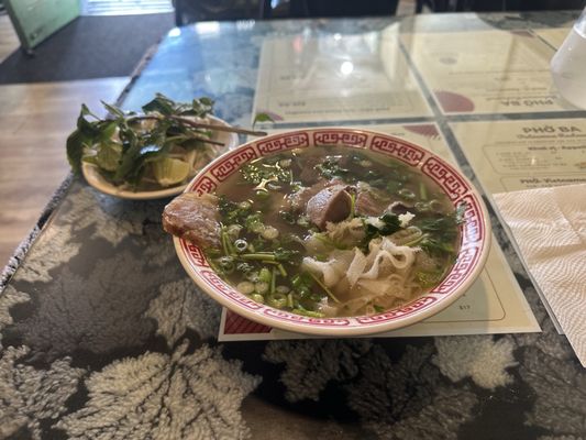 Phở Ba by null