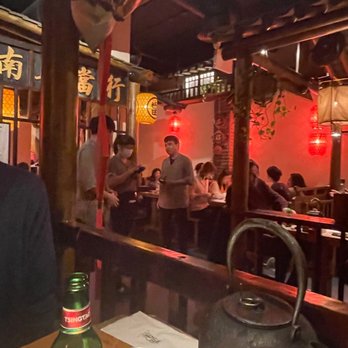 Cheli - Indoors - Shanghainese Near Me - New York, New York